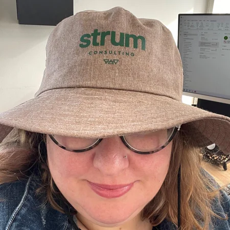 Customer wearing a bucket hat