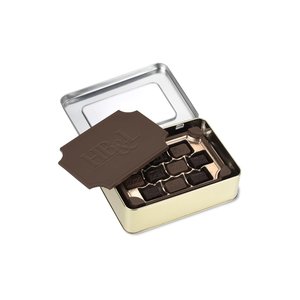 Additional Image 1 - a box with a brown object in it