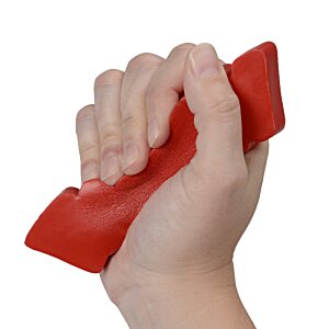 Additional Image 1 - a hand holding a red sponge