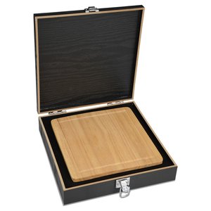 Additional Image 1 - a black box with a square object in it