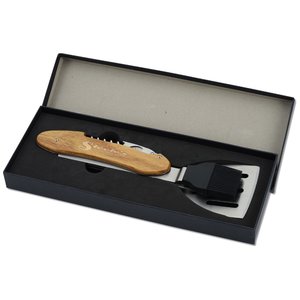 Additional Image 5 - a box with a brush and a loaf in it