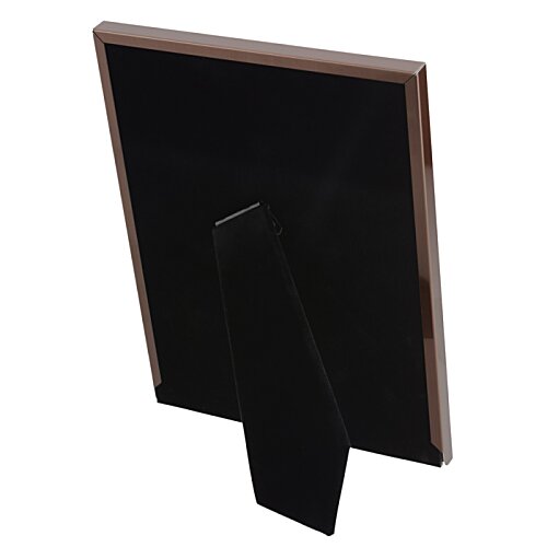 Additional Image 1 - a black square object with a brown border