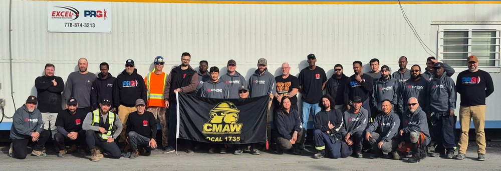 Customer photo from Kevin of our Gildan Softstyle Fleece Hoodie - Screen, a group of people posing for a photo